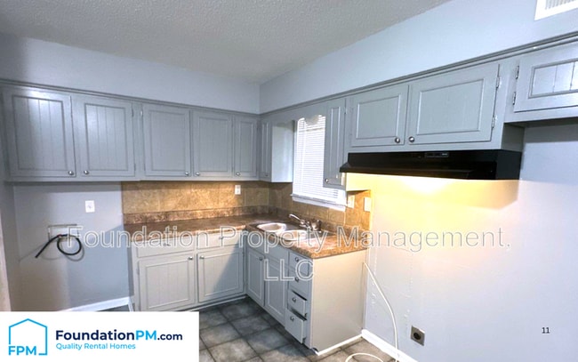 Building Photo - 4264 Genyth Ave