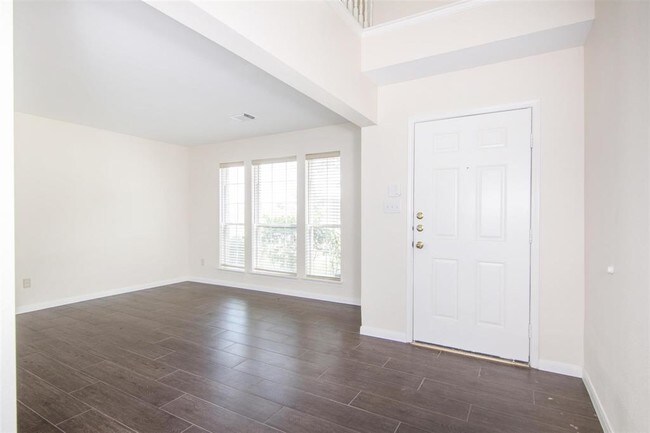 Building Photo - 9319 Torridon Ct