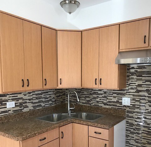 Kitchen - 5001 W 14th St