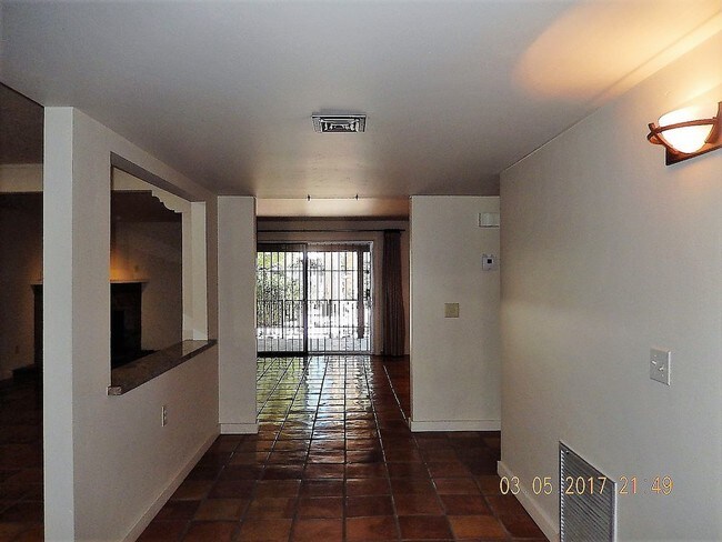 Building Photo - Need a short term unfurnished Rental?