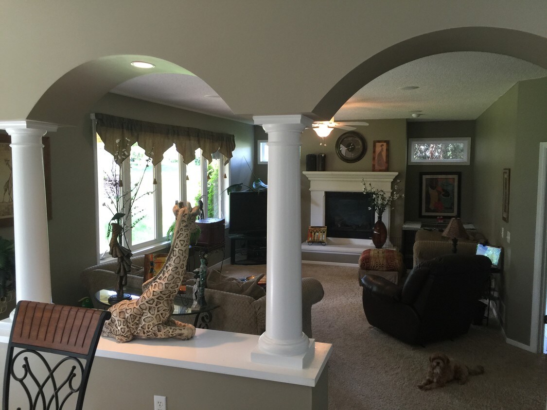 Foto principal - 3410 Fox Tail Trl NW