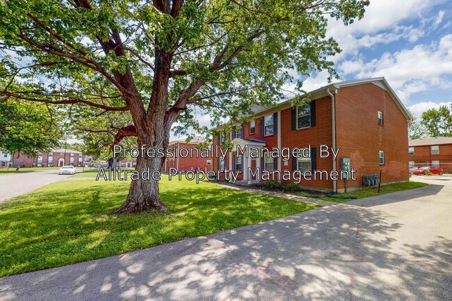 Building Photo - 4824 Sebree Ln
