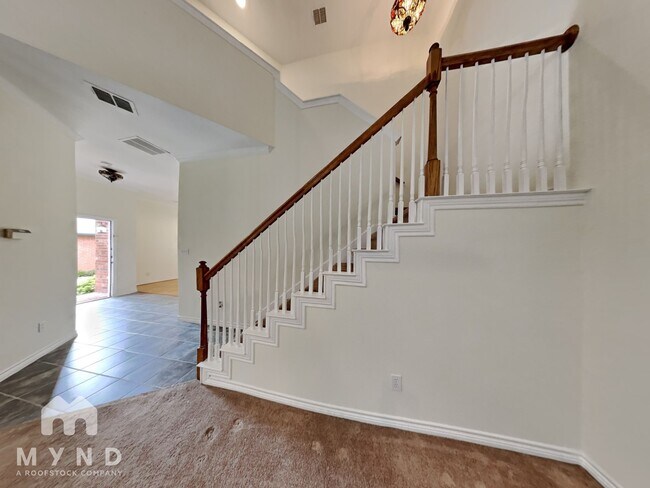Foto del edificio - 2305 Leafy Glen Ct