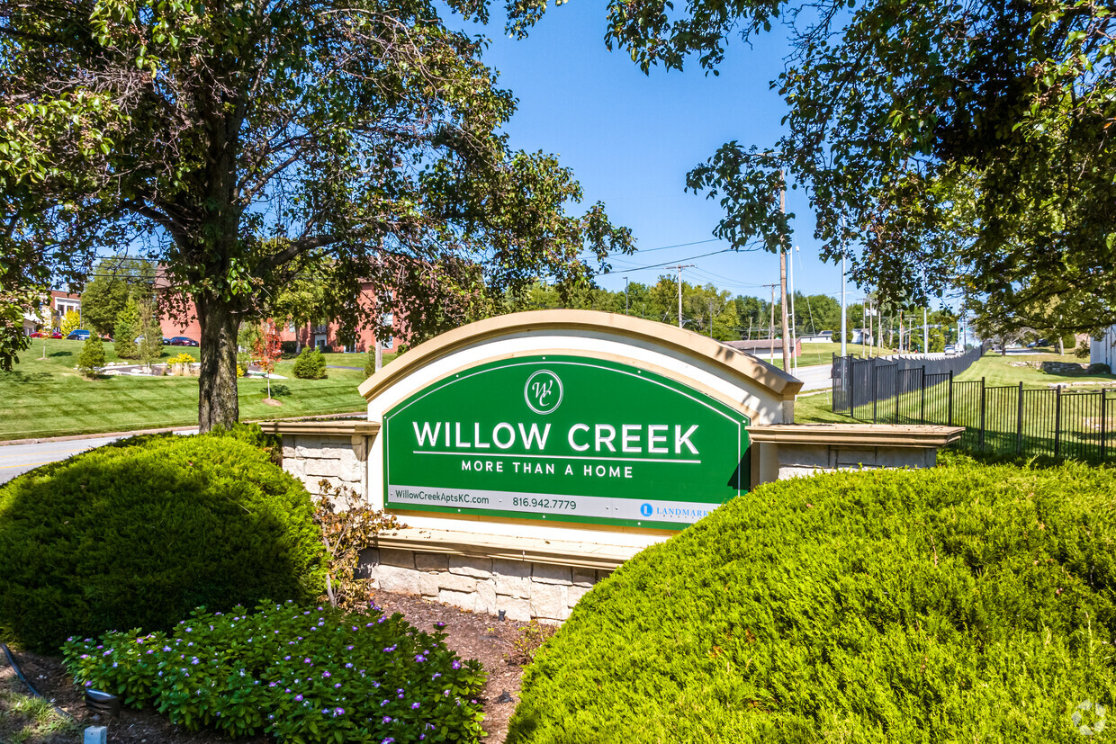 Entrada a Willow Creek - Willow Creek