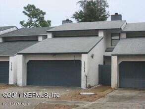 Building Photo - 1111 W Romaine Cir