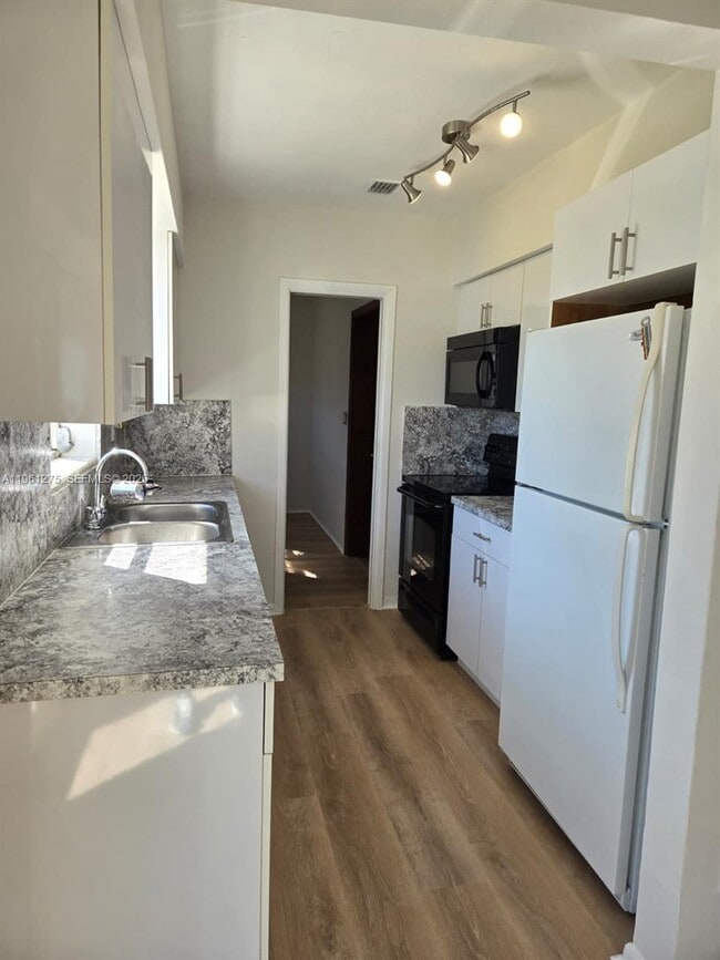 Foto del edificio - 14842 SW 297th Terrace