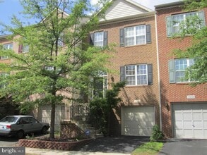 Building Photo - 45850 Edwards Terrace