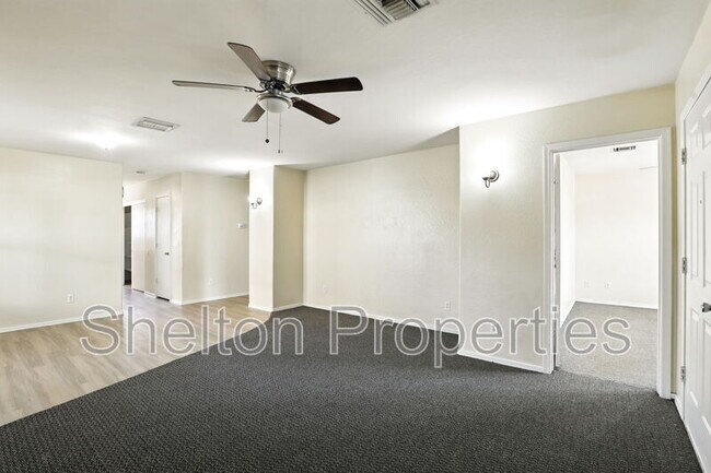 Foto del edificio - 345 N 15th St