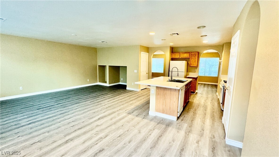 Foto principal - 804 Seneca Heights Ave