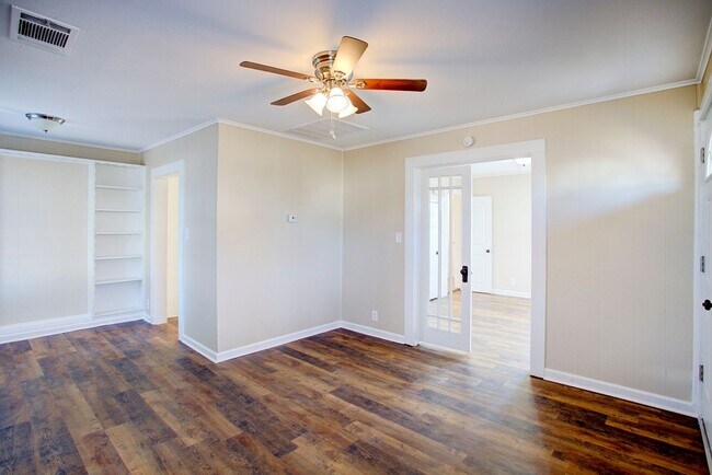 Foto del edificio - Available Mid July! 3-bedroom 1 bath for lease in Cleburne