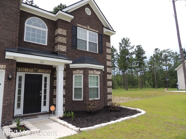 Building Photo - 4 br, 2.5 bath House - 115 Brandywine Ct. NE
