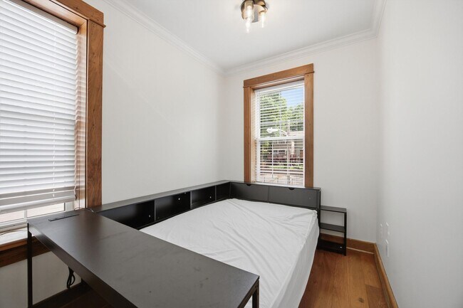 Foto del edificio - 823 McCallie Ave