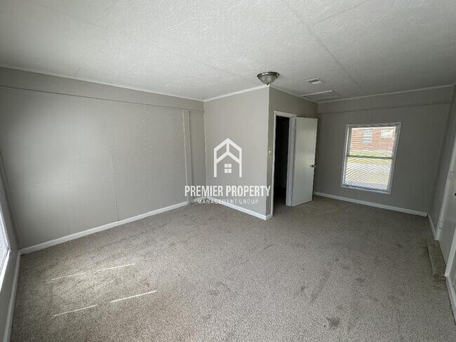 Foto del edificio - 4185 Sunnyslope Dr