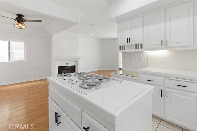 Foto del edificio - 1321 W Bay Ave