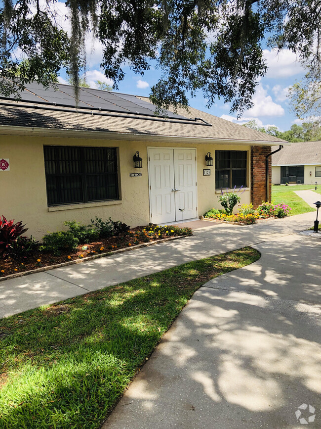 Forest Oaks Villas 55+