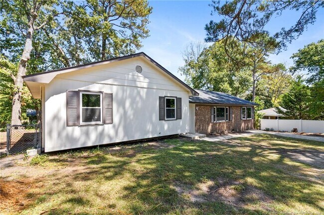 Foto del edificio - 503 Bobwhite Ct