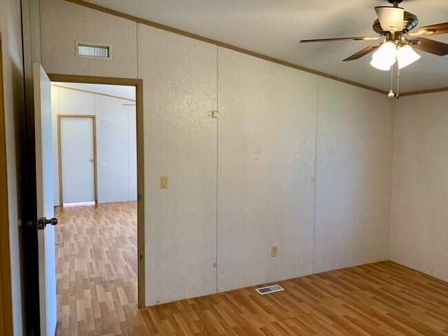 Primary Bedroom - 709 Blue Stem Dr