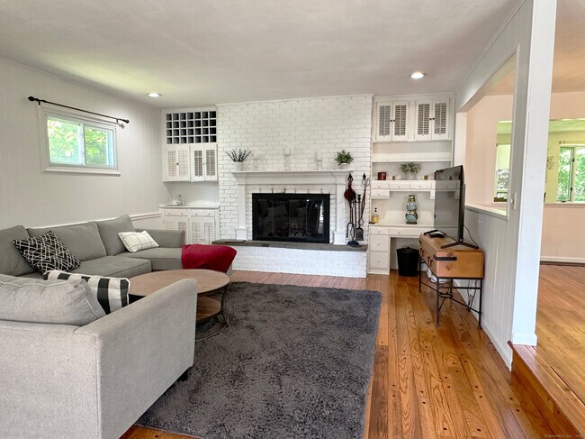 Foto del edificio - 39 Mohawk Dr