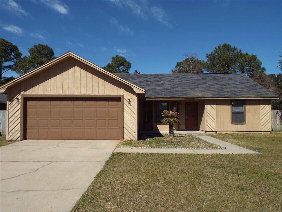 3868 Mariners Dr, Gulf Breeze, FL 32563 House Rental in Gulf Breeze