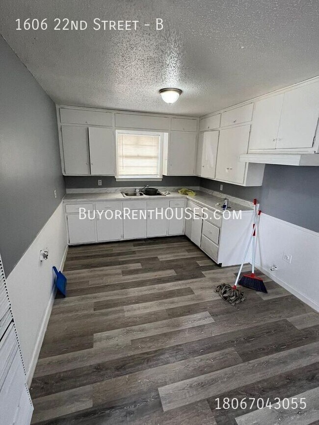 Building Photo - $99 Move-In Special (+ admin fee) + $0 Dep...