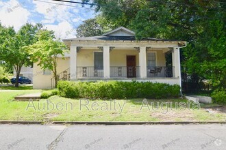 Building Photo - 1545 Heath St