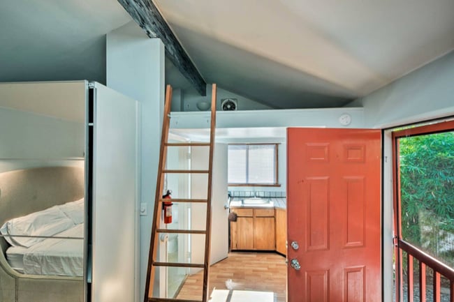 Foto del edificio - 673 Siskiyou Blvd