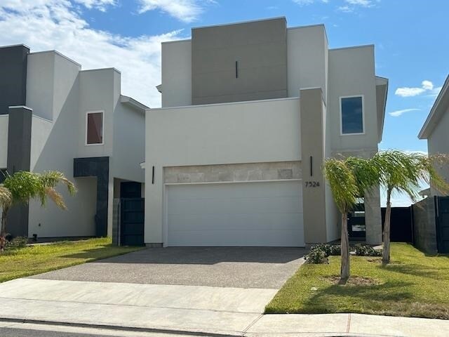 Foto del edificio - 7524 Cresta Bella St