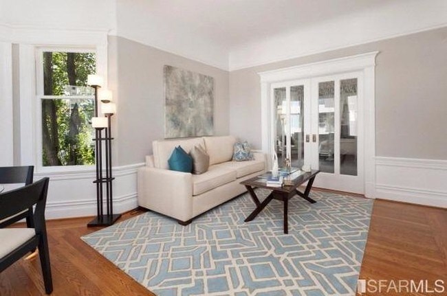 Foto del edificio - 1097 Green St