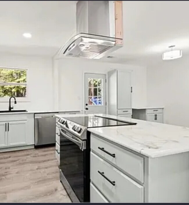 Foto del edificio - 29 Huling Rd