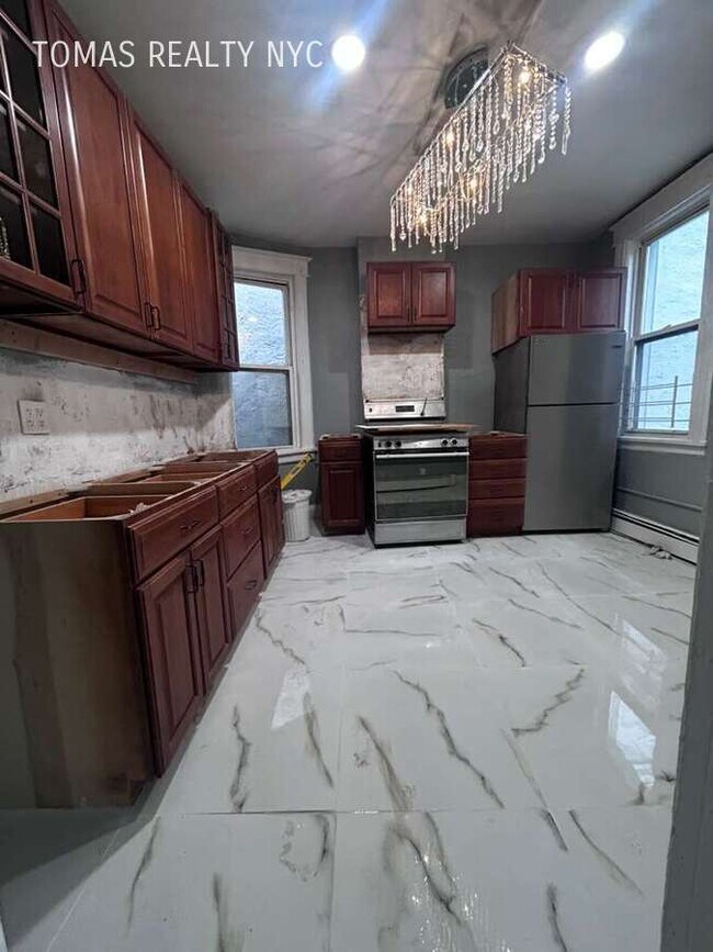 Photo - 37 Altonwood Pl Apartment