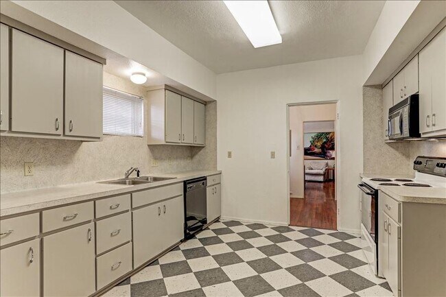 Foto del edificio - 2320 Arbor St