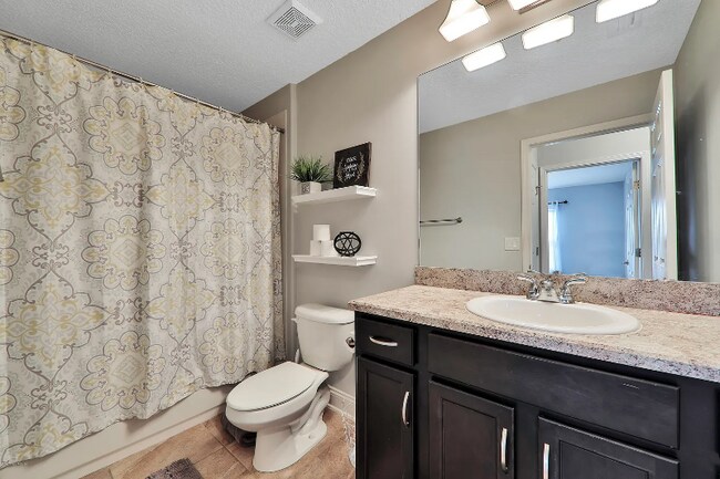 Foto del edificio - 4142 Sandhill Crane Terrace