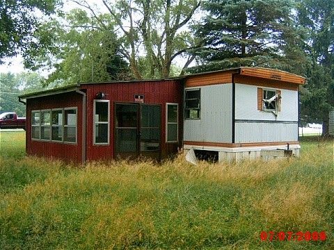 Primary Photo - 4130 W 105 S