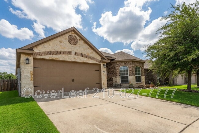Building Photo - 8003 Oxbow Way