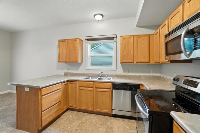 Building Photo - 12562 Shearwater Run