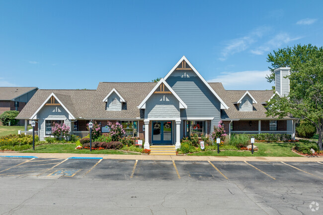 Leasing Office - The Greens of Bedford