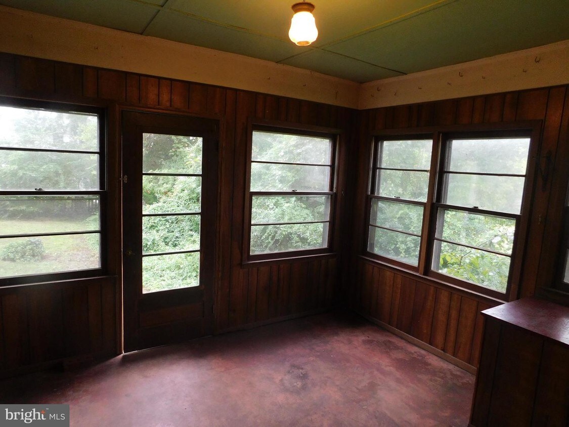Foto principal - 1221 Dandridge St