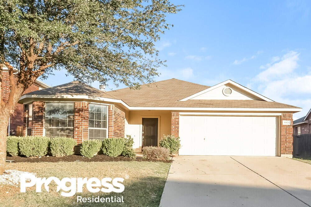 10821 Irish Glen Trail, Haslet, TX 76052 House for Rent in Haslet, TX