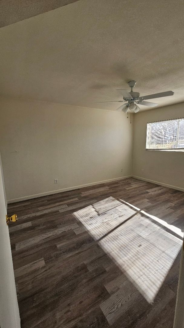 Building Photo - Remodeled Home