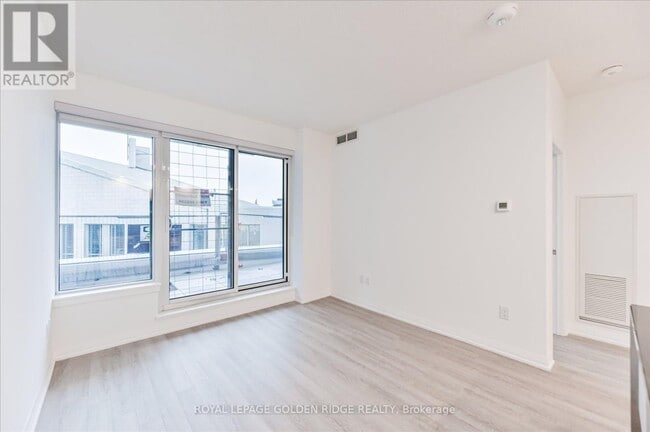 Building Photo - 75-375 Canterbury Pl
