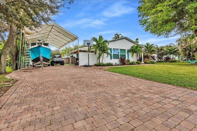 Photo - 2931 SW 108th Way House