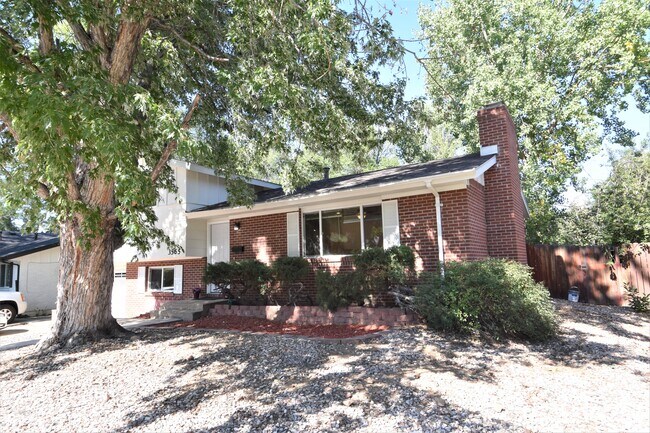 Foto del edificio - 3565 Moorhead Ave
