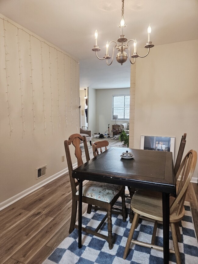 Foto del edificio - 222 Harvest Dr