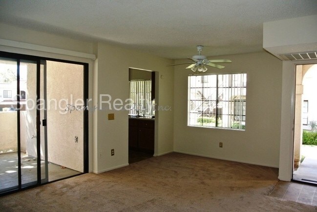Building Photo - 2Bed/2Bath in Sabre Springs~ Wimberly #255