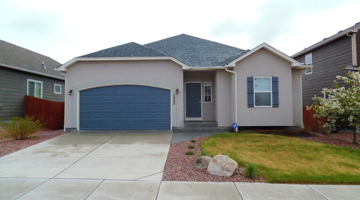 1955 Reed Grass Way, Colorado Springs, CO 80915 House Rental in