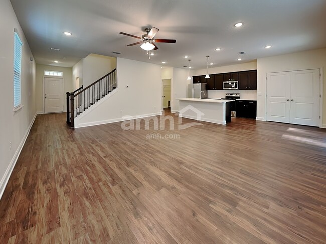 Building Photo - 12661 Percy Creek Drive