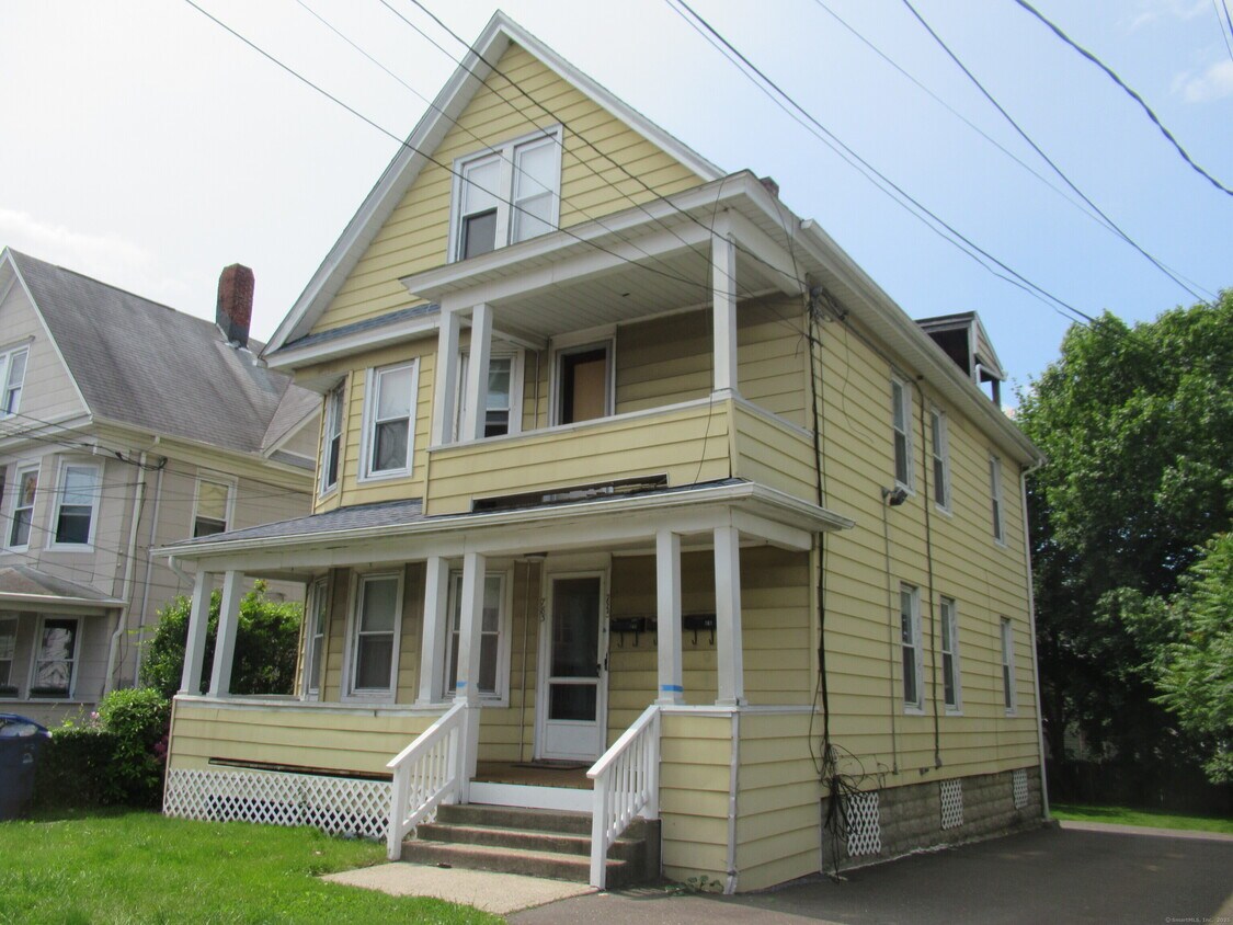 Primary Photo - 783 Brewster St