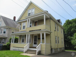 Building Photo - 783 Brewster St