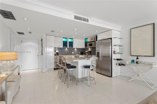 Foto del edificio - 199 Ocean Ln Dr