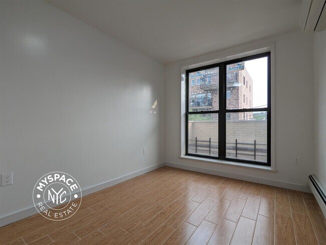 Foto del edificio - 4023 10th Ave